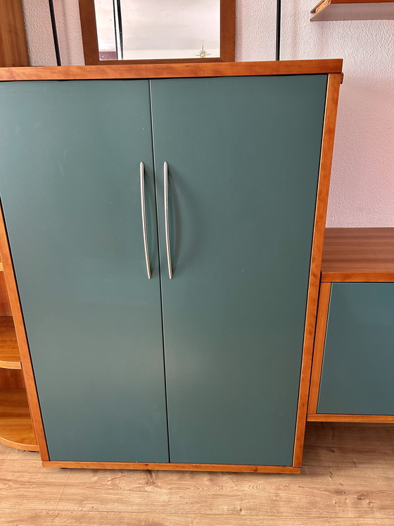 Image 1 of Gero moderne wandmeubelset met opbergruimte en vitrinas