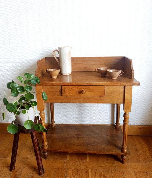 Frisiertisch aus Holz 1940
