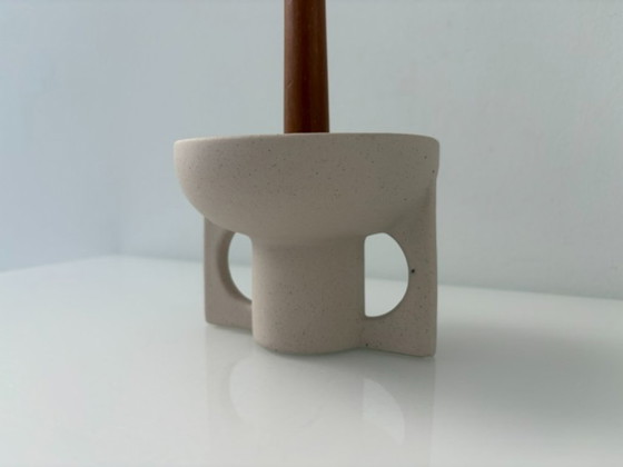 Portacandele di design in ceramica color sabbia moderno minimalista, Beige (foto 4 di 11)