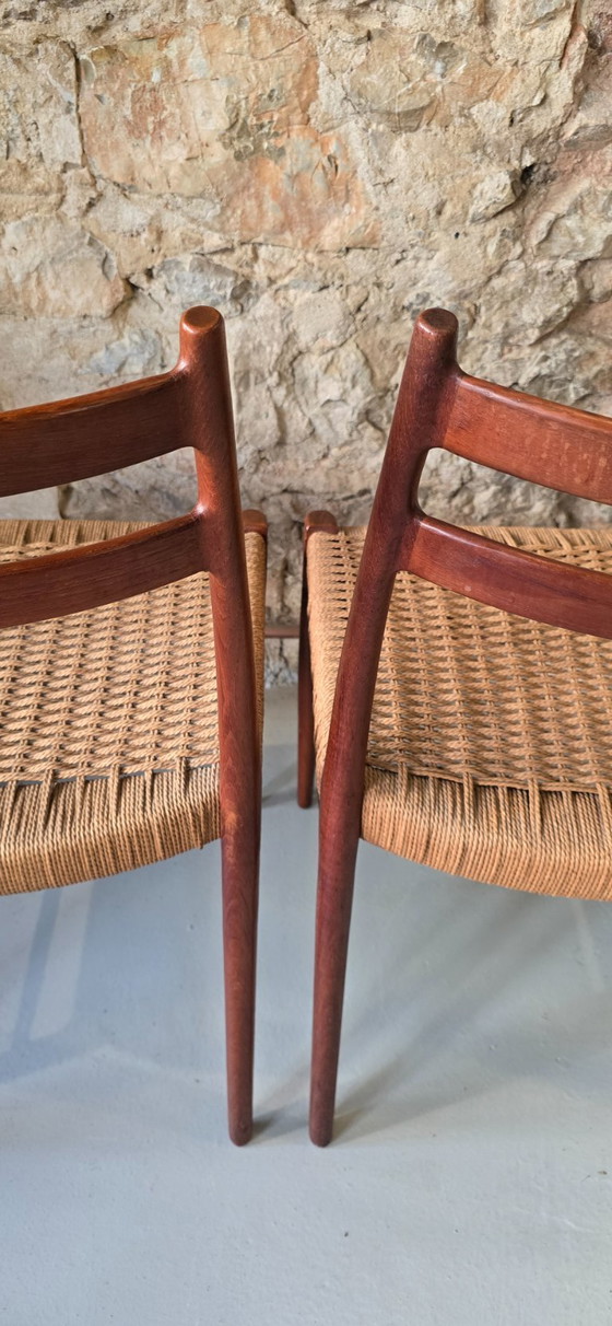 Image 1 of Arne Wahl Iversen (1927-2016) - Paar stoelen van Glyngøre Stolefabrik, DK, circa 1950-1960