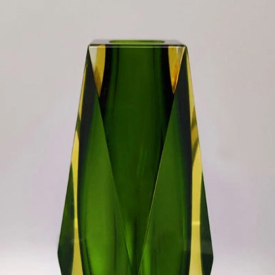 Image 1 of Atemberaubende grüne Vase aus den 1960er Jahren von Flavio Poli für Seguso. Hergestellt in Italien.