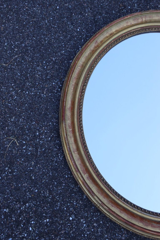 Image 1 of Pair of oval Louis Philippe period mirrors in giltwood