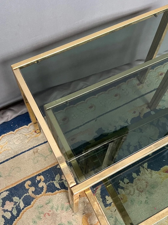 Ensemble de trois tables gigognes de style Hollywood Regency., Tables d'appoint, Laiton (photo 4 sur 6)