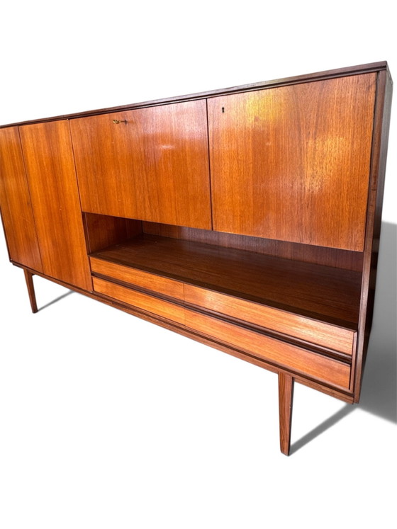 ⁠Deens Vintage Mid-Century Teak Highboard / Wandmeubel, High boards, Hout, Bruin (foto 6 van 11)