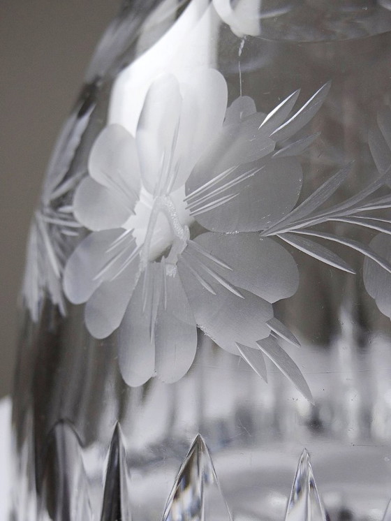 Image 1 of Antique cut and chiseled crystal decanter with floral decoration, Bohemia, 19th-20th century