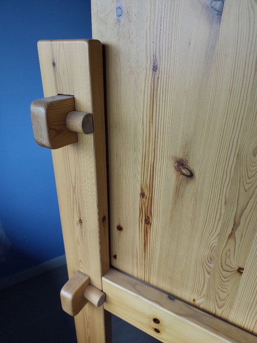 Bureau en pin avec plateau en stratifié haute pression