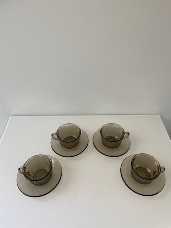 Image 1 of 4 tazze e piattini vintage Arcoroc | Francia anni '70 | 150 ml