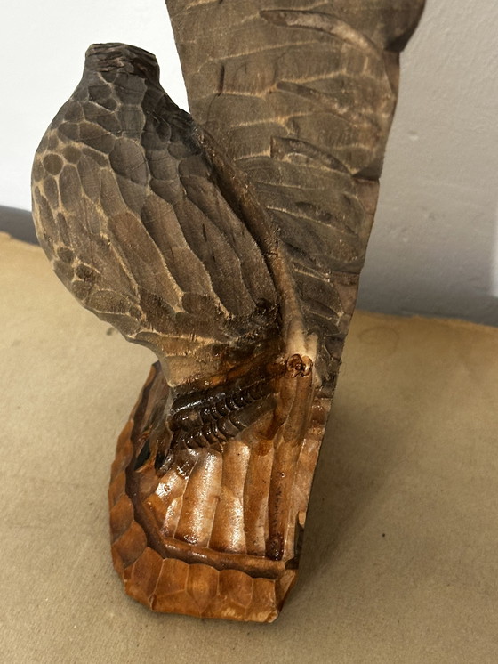 Image 1 of Aigle en bois sculpté - fabrication artisanale vintage Allemagne 