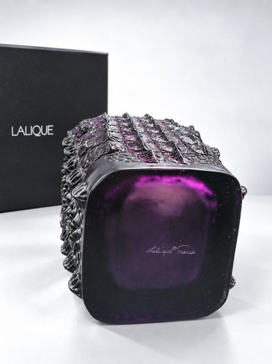 Lalique Croco Dusk Purple Vase – Crystal (photo 16 of 17)