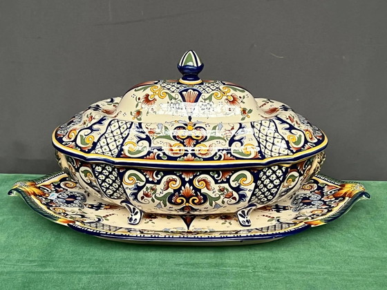 Rouen. Terrine. – Servies, Porcelain (photo 2 of 7)