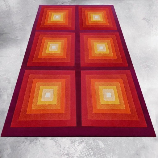 1970s Gorgeous Verner Panton Style "Quadrat" Geometric Op Art Rug. Made in England
