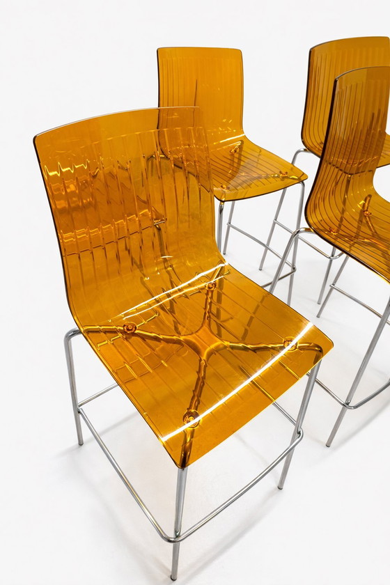 Image 1 of Juego de 4 taburetes de bar de diseño – naranja transparente – Four Square Furniture