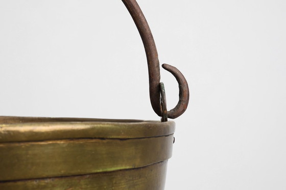 Image 1 of Gran tetera de cobre francesa de granja del siglo XIX con asa de hierro