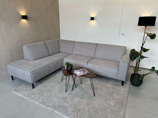 Divano campione grigio chiaro in perfette condizioni, 268x205 cm