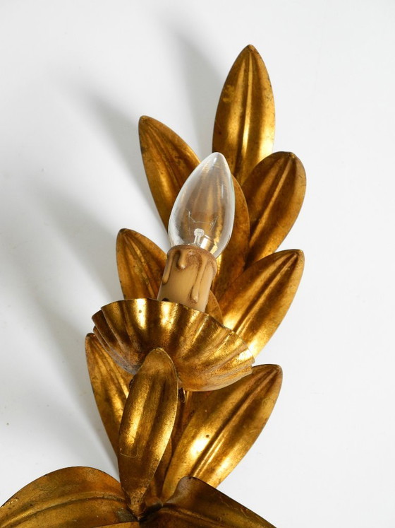 Image 1 of Pair of 1960s Italian gold-plated Florentine wall lamps