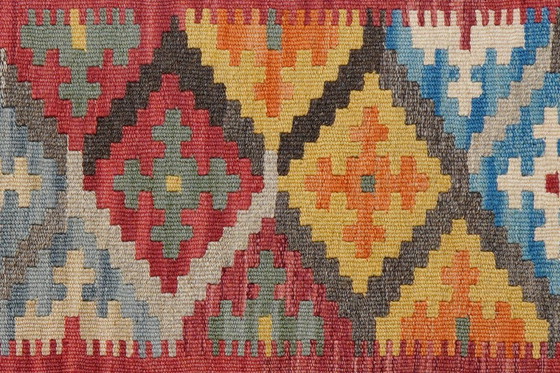 Image 1 of Hand-woven kilim gashgai 303 x 89 cm