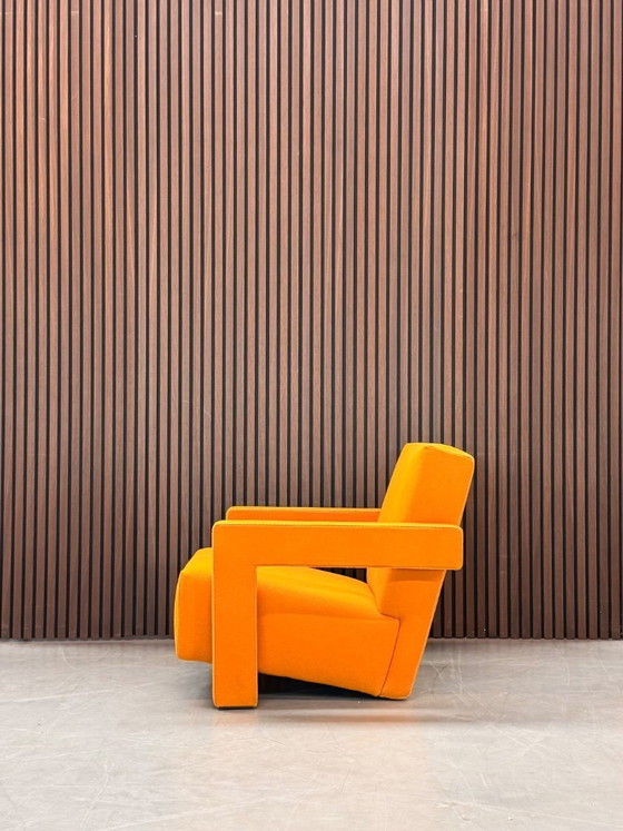 Image 1 of Cassina Utrecht fauteuil - Gerrit Thomas Rietveld - Oranje