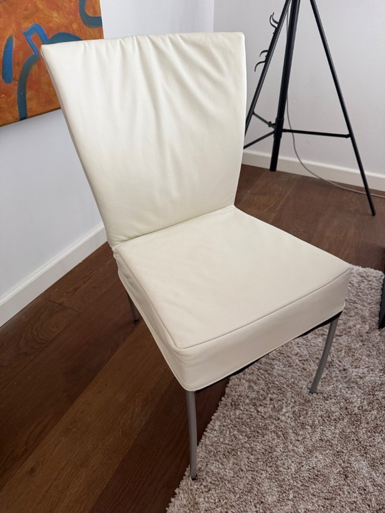 Image 1 of Spica eettafelstoelen van Montis