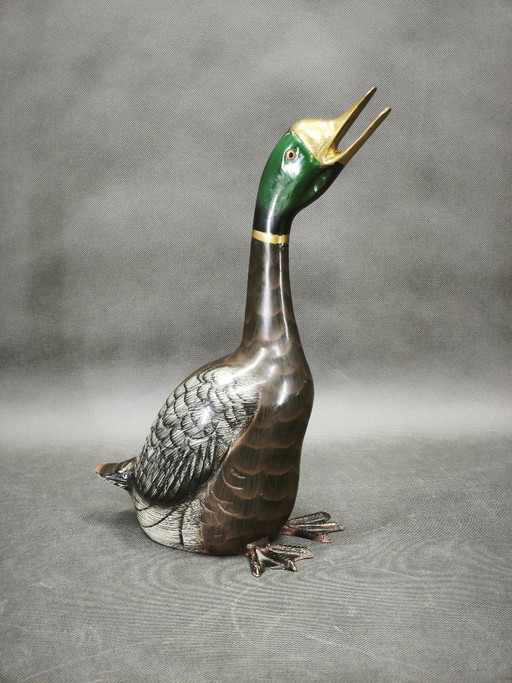 Sculpture de canard en laiton coulé peint à la main, fabriquée en France dans les années 1960