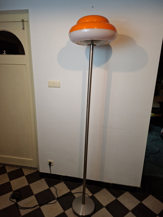 Image 1 of Rara lampada da terra vintage in stile spaziale