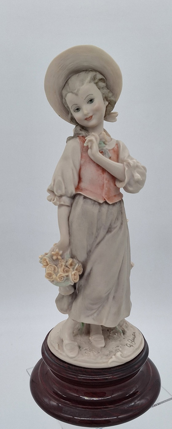Image 1 of Capodimonte, Guiseppe Armani, "Little
Shepherdess with Flowers"