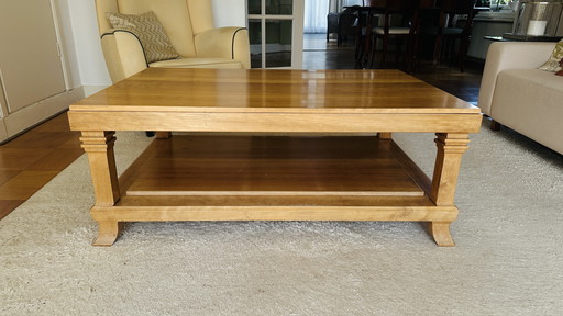 Salontafel kersenhout naar ontwerp Frank Lloyd Writht 