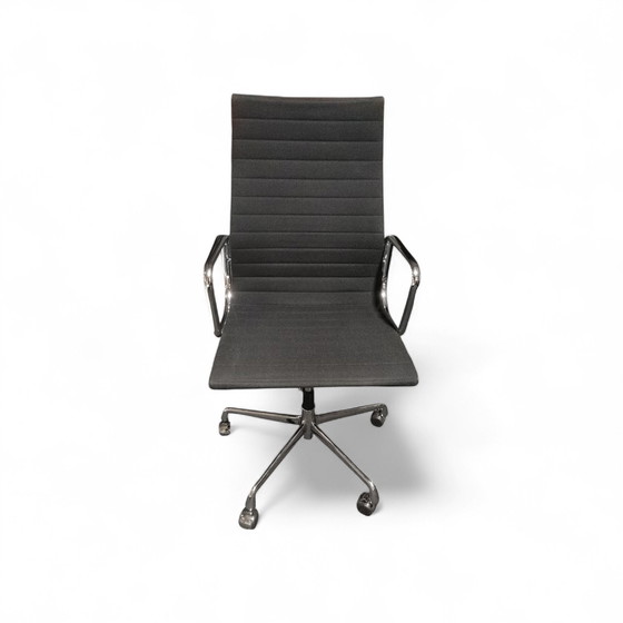 Image 1 of Vitra EA 119 Aluminium Chair | Charles & Ray Eames | Black