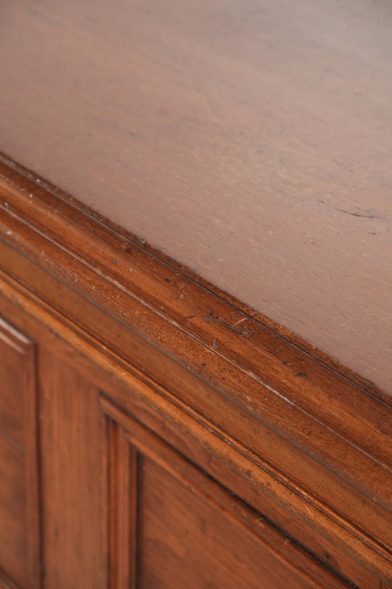 Image 1 of Large antique English shop counter/fabric counter from the 19th century with a luxurious appearance and brass rulers in the top.