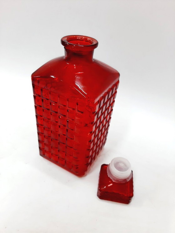 Image 1 of Carafe en verre rouge rubis vintage, carafe