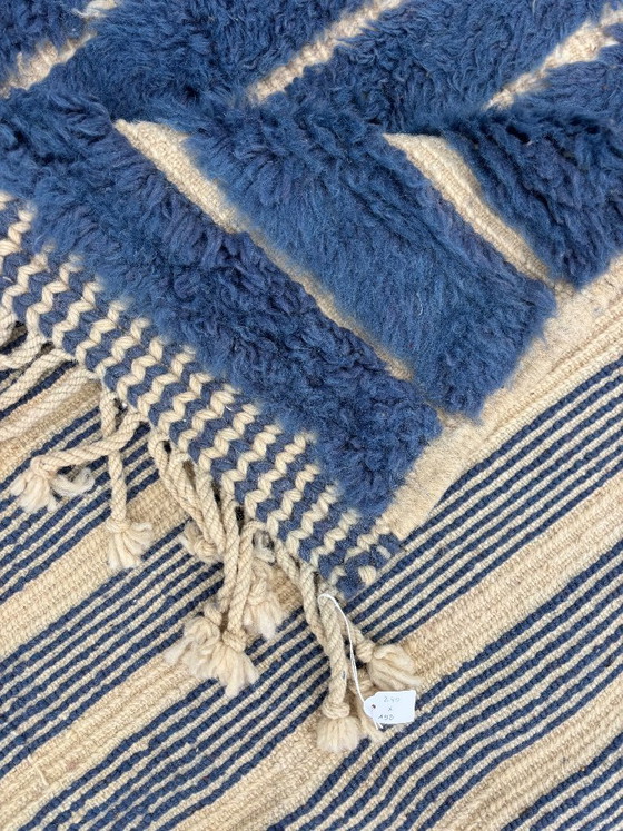 Image 1 of Tapis berbère bleu marocain Mrirt en laine 190x240 cm – Tapis berbère tissé à la main