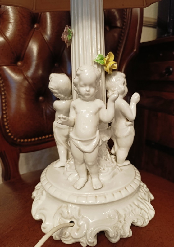 Vintage Porcelain Cherub Table Lamp 62 cm (photo 10 of 15)
