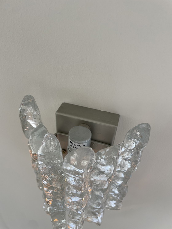 Image 1 of Lámparas de pared de cristal de hielo de Kalmar, Austria, década de 1970, juego de 2