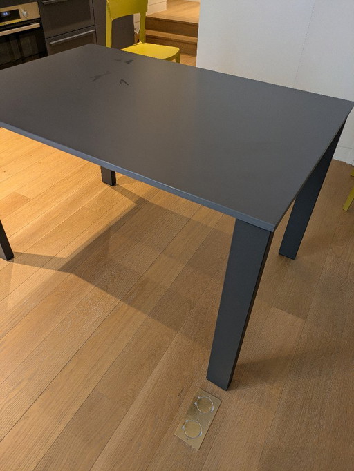 Ausziehbarer Tisch MIDJ BADU 4-6 Personen