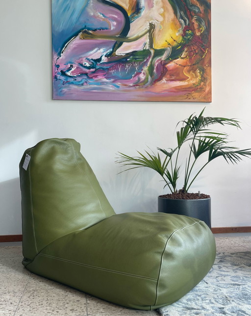 Pode Boya beanbag