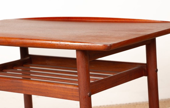 Image 1 of Teak-Couchtisch, zweistufig, Modell PJ 107 von Grete Jalk für Poul Jeppesen, 1960.
