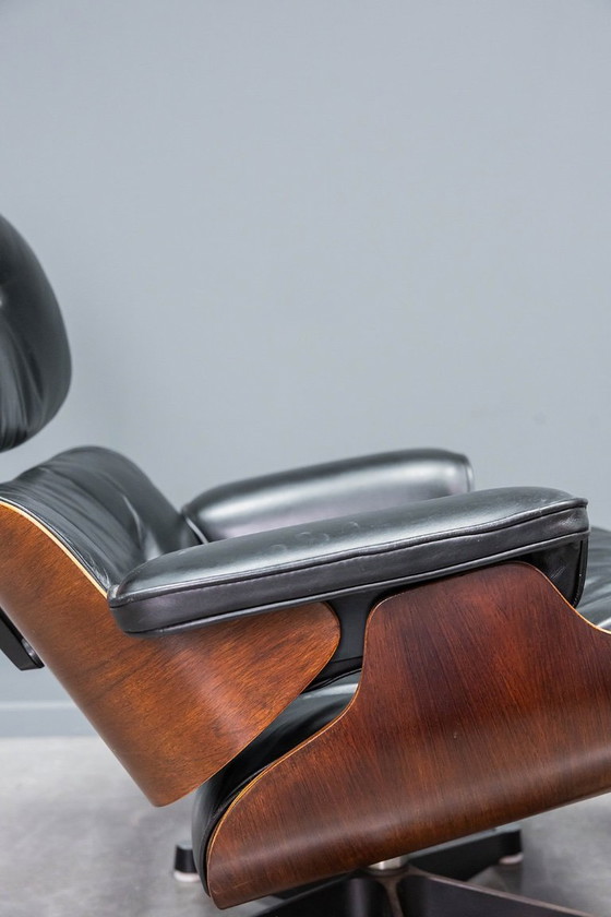 Image 1 of Eames lounge chair + ottoman