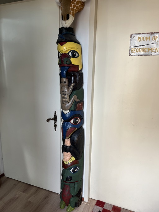 Wunderschöner Totempfahl, 200 x 27 cm, Holzkunstwerk