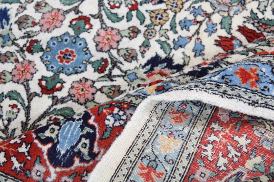 Image 1 of Tapis original noué à la main Hereke Laine Ancienne 335 x 232 cm