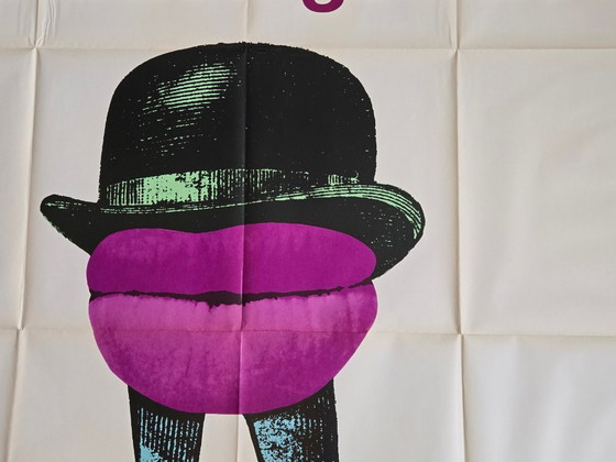 Image 1 of ORIGINELE VINTAGE POSTER 120x160cm DE DISCRETE CHARME VAN DE BOURGEOISIE BUNUEL