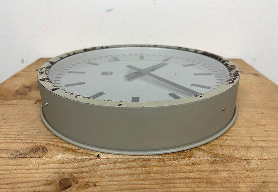 Image 1 of Grey Industrial Station Wall Clock from Nedklok, 1960