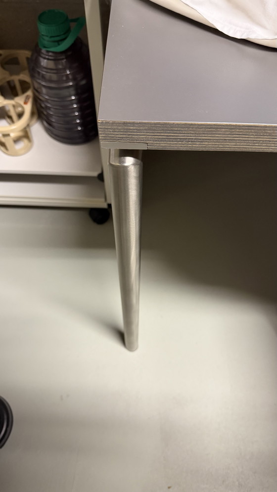 Image 1 of Eetkamertafel Hook met 4 Lunetten eetkamerstoelen