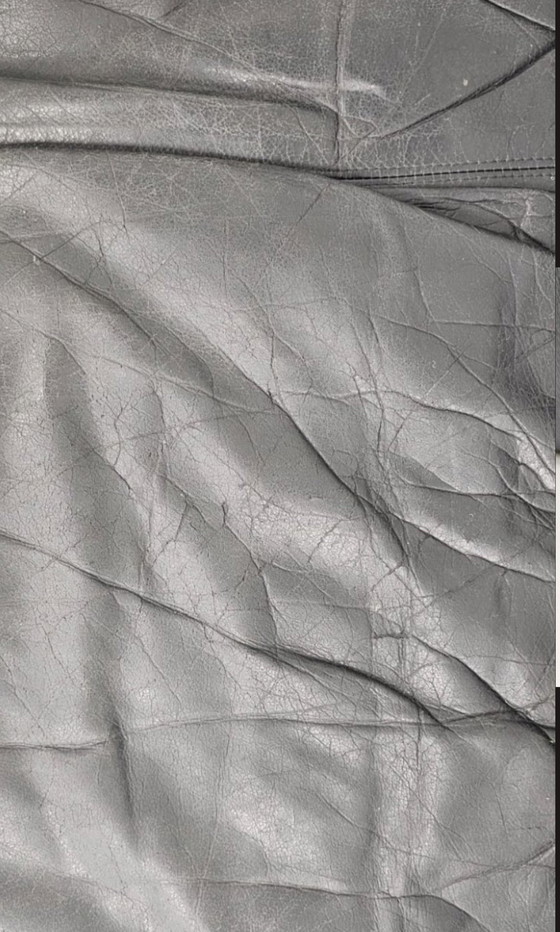 Image 1 of 2 Vintage Leolux couches