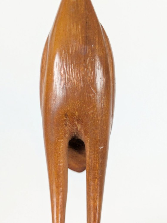 Image 1 of Sculpture de grue en teck du milieu du siècle, figurine scandinave sculptée à la main