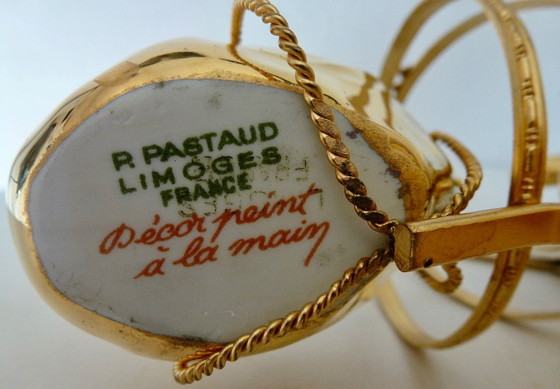 Image 1 of Vintage Verguld Limoges-Porseleinen Zout- en Peperstel in de Vorm van Zwanen met Vergulde Houder en Lepeltjes