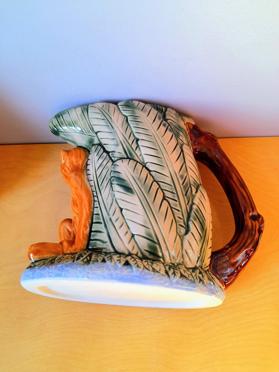 Image 1 of Pichet zoomorphe en barbotine singe