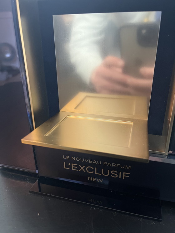 Image 1 of Chanel Bleu display