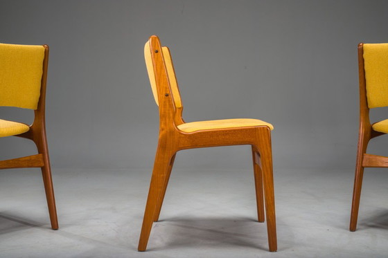 Image 1 of Mid Century Modell 89 Esszimmerstühle, Erik Buch zugeschrieben, Satz von 4