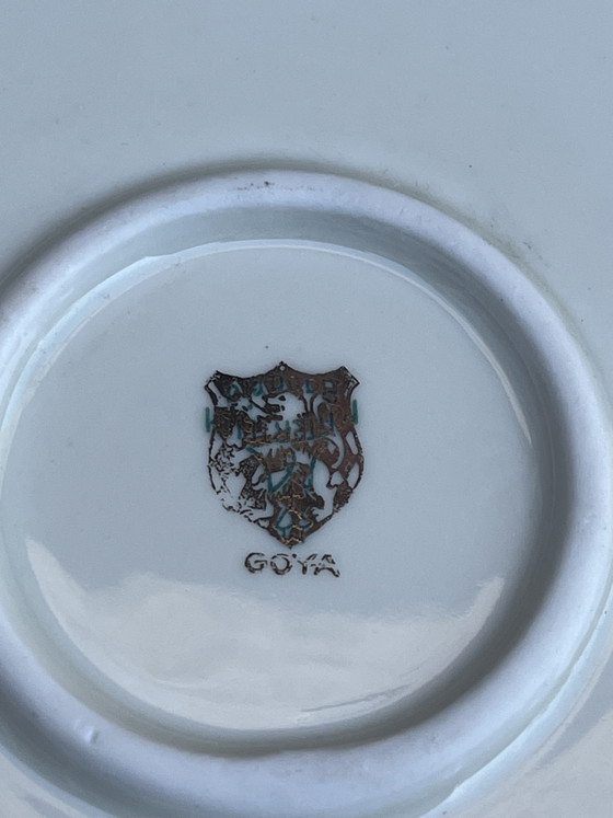 Image 1 of GOYA vintage schitterend versierde terrine met schaal porselein