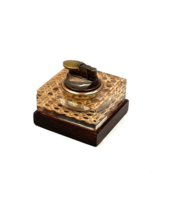 Accendino da tavolo in lucite Mid-century, Italia anni '70, Oggetti decorativi, Plexiglass, Marrone (foto 4 di 8)