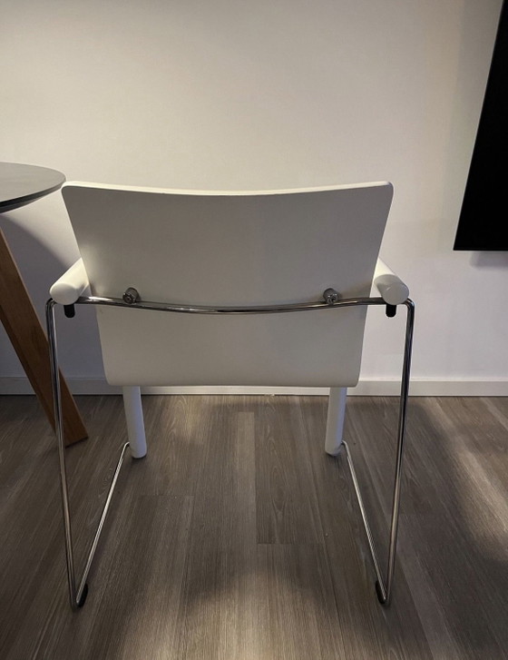 4er Set Thonet S320 in weiß – Esszimmerstühle, Leder, Kunststoff (photo 3 of 5)